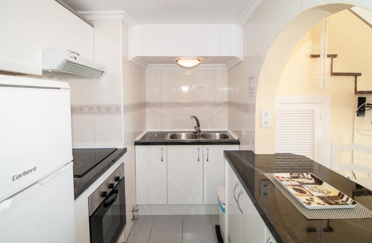 Skol 911A 1 Bedroom Duplex With Sea Views Марбелья Экстерьер фото
